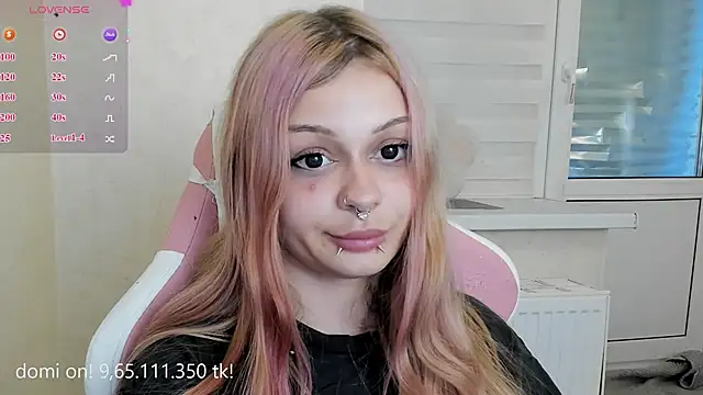 MelonyEmo Live XXX-chat