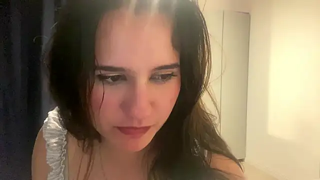 mellowpuffX Adlı Modelin Canlı XXX Sohbeti