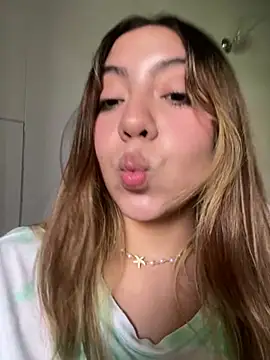 Czat XXX na żywo – Bonni_lohan