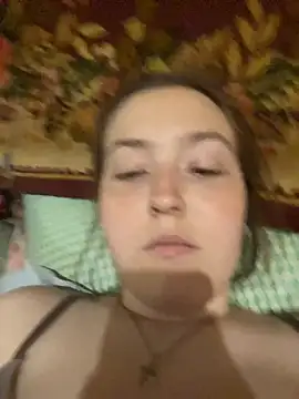 SweetyCute7 Adlı Modelin Canlı XXX Sohbeti
