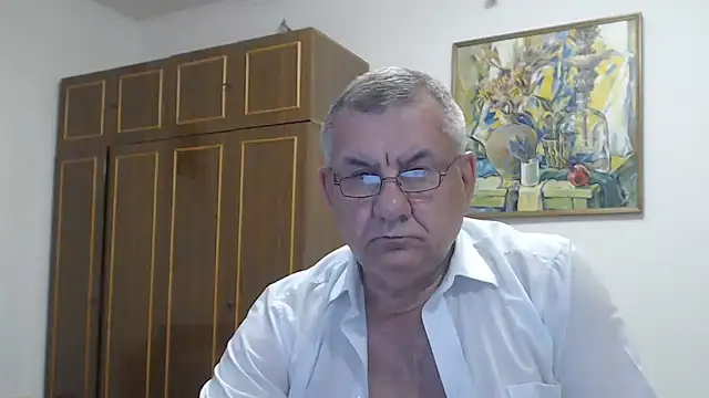 machomale3 Chat XXX live