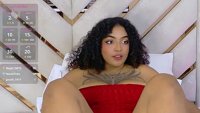 Chat +18 de Cristal-Jonnes ao vivo