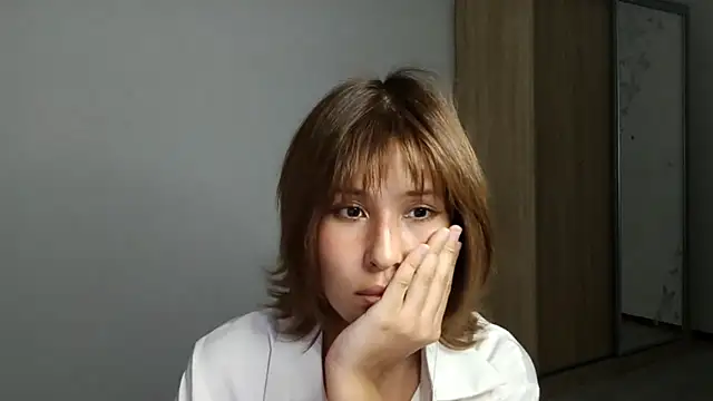 AdroitRant live XXX chat