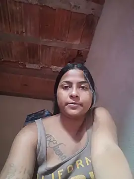 Giselabrunette25 élő XXX-chatje