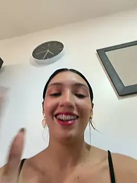 دردشة Arianna_Toro_ الجنسية المباشرة
