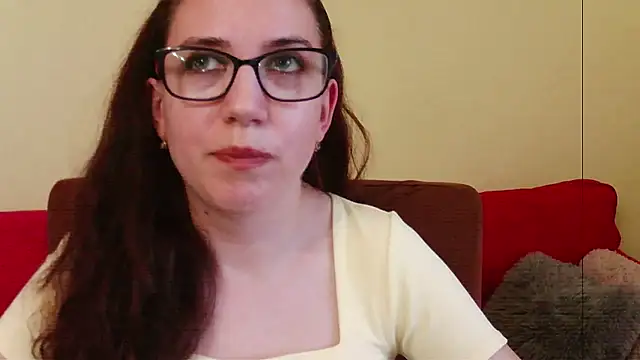 EmilyHotAngel's Live XXX Chat