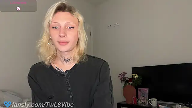 twl8vibe: απευθείας συνομιλία ΧΧΧ