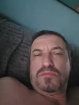 Czat XXX na żywo – MisterFaithRO