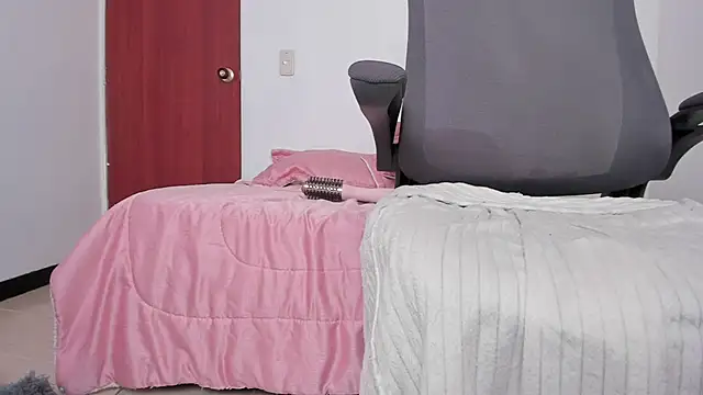 canelleGarces Live XXX-chat