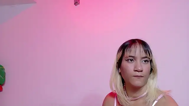 XXX chat uživo modela AliceandMax