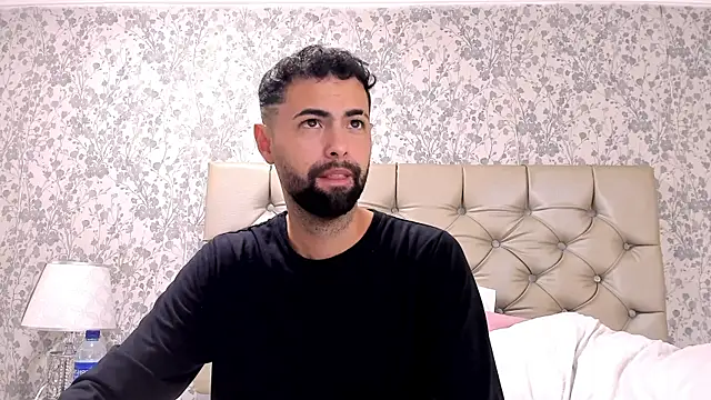 AndrewCrooss Live XXX Chat