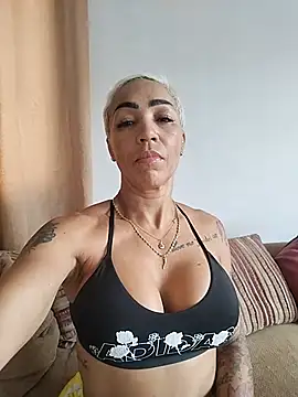 Chat XXX en directo de Alison_fitness