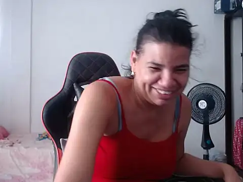 Adriana_0312 – Naživo XXX chat