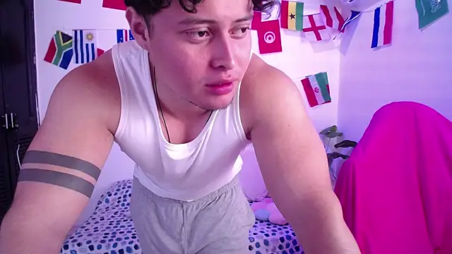 Онлайн чат XXX fucking_bear_