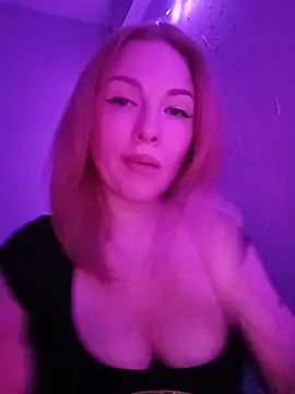 Katy_Brie Obrolan Langsung XXX