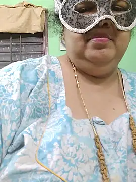 Tamil-mayasri's Live XXX Chat