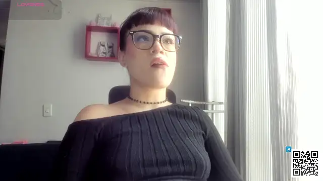 seijaku_'s Live XXX Chat