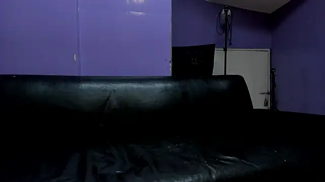self_destruction Chat XXX live