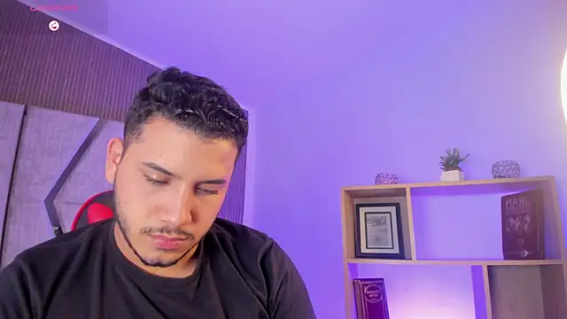 Chatroom XXX en direct de Axel_grey_