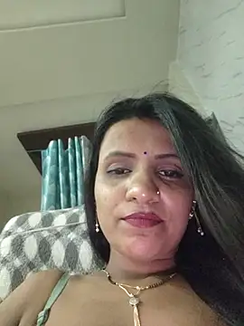Show de webcam de khushi_ji00