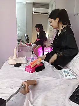 Nahomyrain's Live XXX Chat
