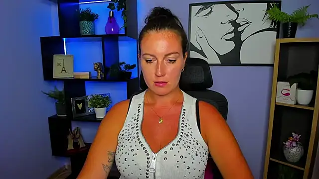 FUN_AMI Chat XXX in diretta