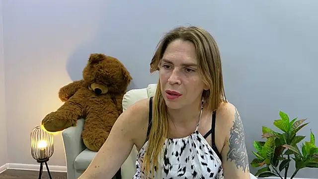 Živý XXX chat TessaDaybreak