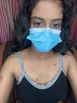 SukiyamaAsia's Live XXX Chat