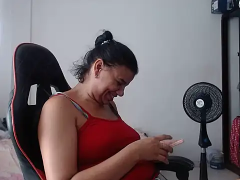 Czat XXX na żywo – Adriana_0312