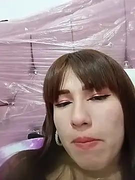 Živý XXX chat _Luna_Blooms