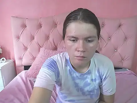 NiniCeleste's Live XXX Chat
