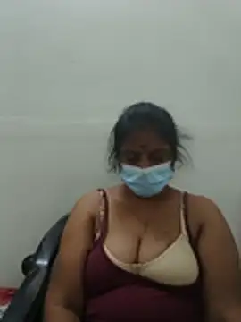 tamil_manjalmaami – webcam-show