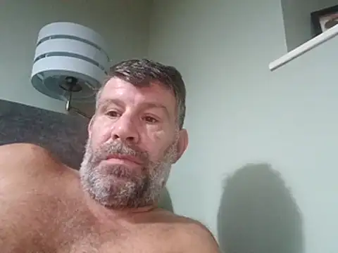 stud2512 XXX чат на живо