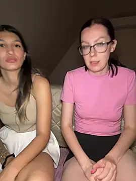 دردشة RussianGirls_ الجنسية المباشرة