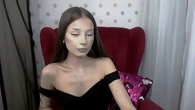 Živý XXX chat EmillyDarling