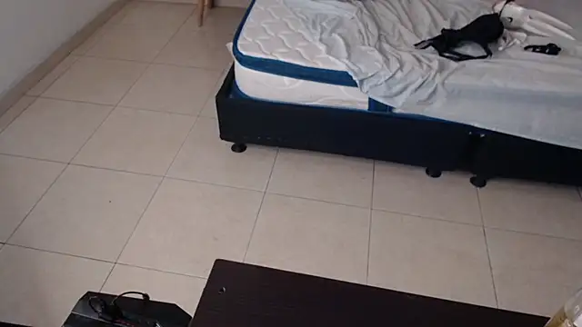 Živý XXX chat Elenna__