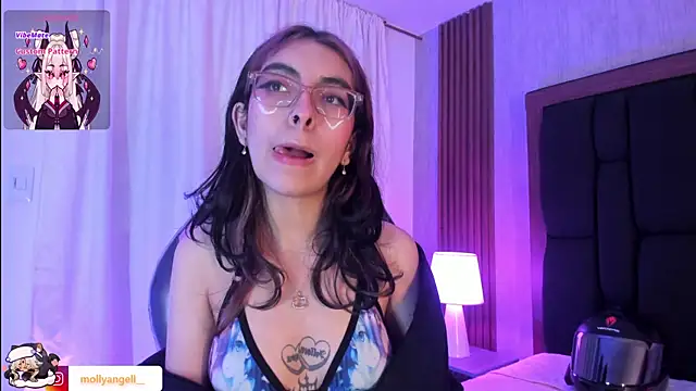 Molly_A Live XXX-chat