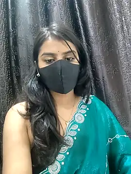 Babyy_Doll1 Adlı Modelin Canlı XXX Sohbeti