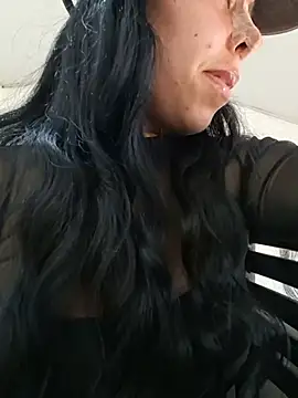 Онлайн чат XXX Luianna