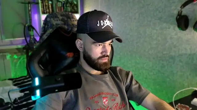 Živý XXX chat _Serious_Man
