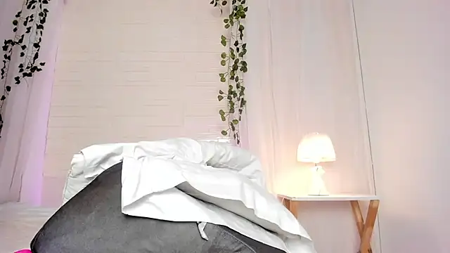 Chat +18 de Oshun_444 ao vivo