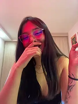 XXX chat uživo modela Baby_Baddie