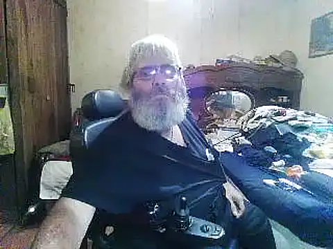 Show modela hearseguy77 na web-kameri