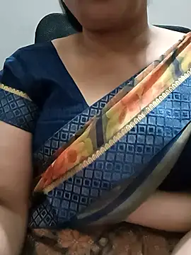 XXX chat uživo modela angel_ridhi