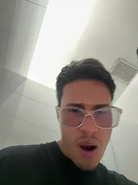 TavoHot_'s Live XXX Chat