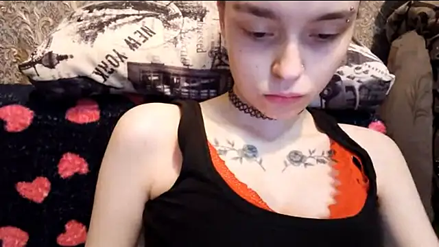 CaraDelevingnee 라이브 XXX 채팅