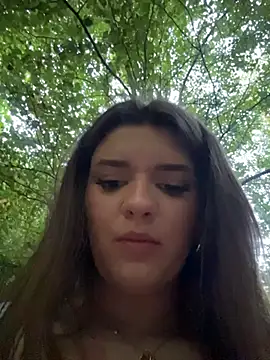 HotYasmin- লাইভ XXX চ্যাট
