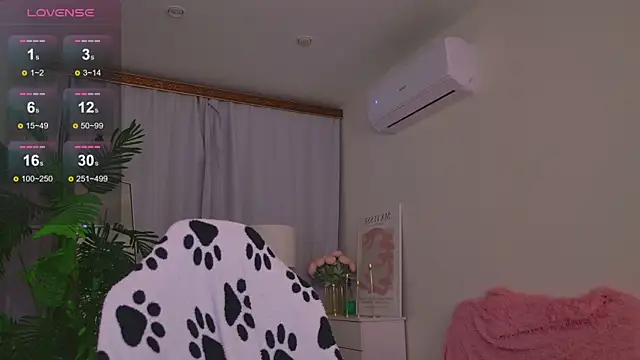 Chat +18 de LovelyJessie ao vivo