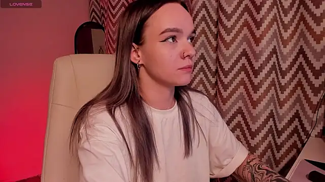 Živý XXX chat SarahRomantic