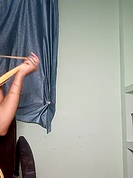Chat +18 de shrutee12 ao vivo